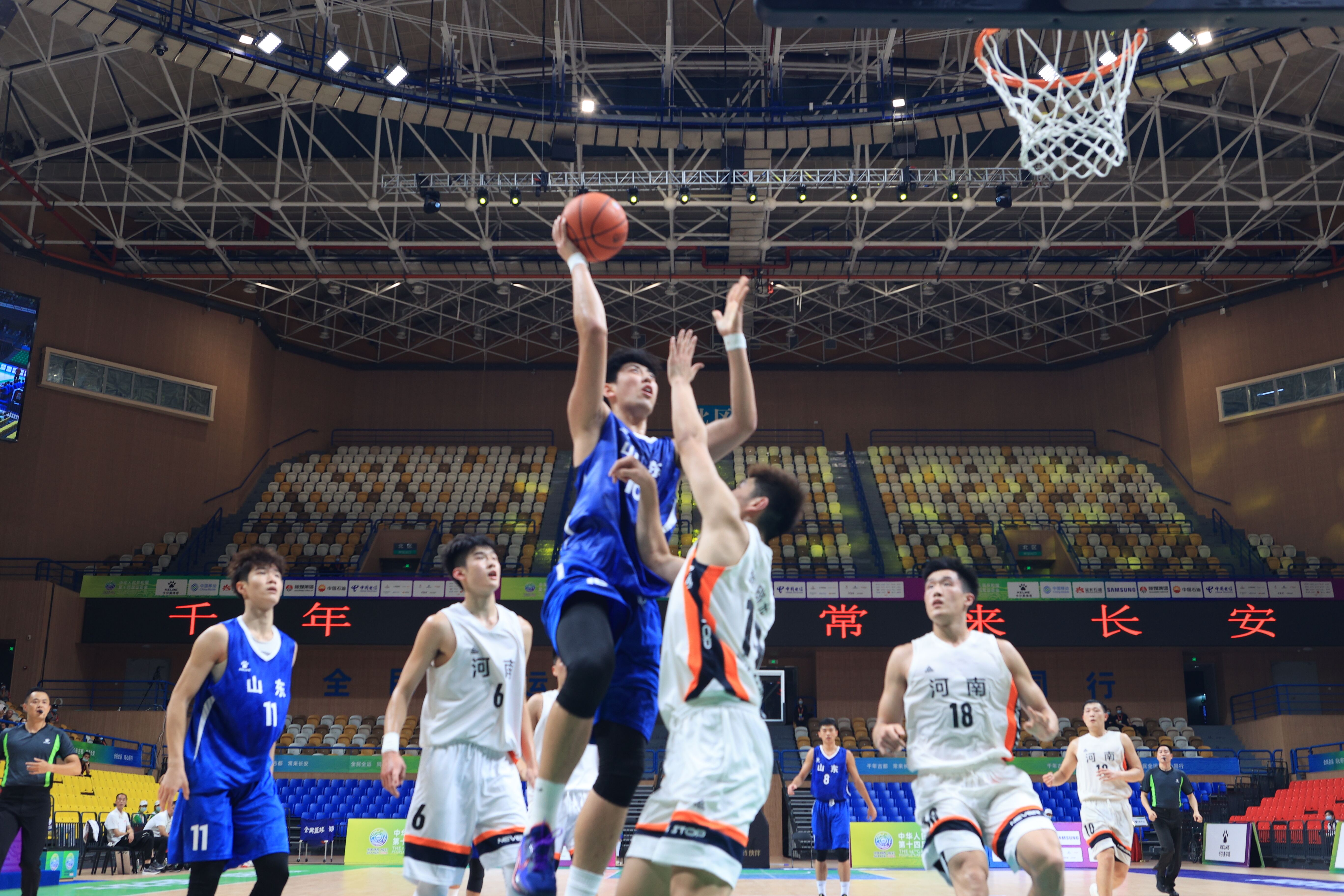 特色学校特 特色学校特